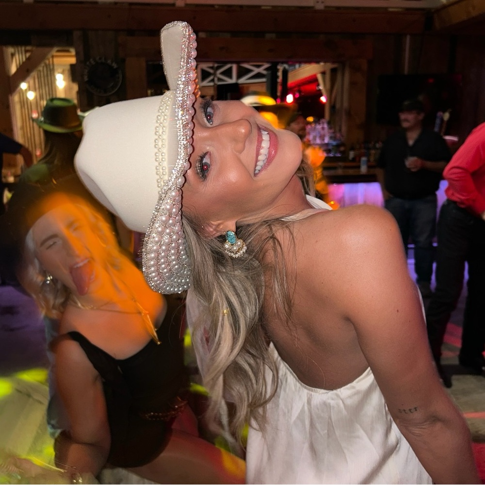 Meet your Posher, Amanda